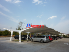 膜結(jié)構(gòu)車棚建筑與傳統(tǒng)結(jié)構(gòu)對比有哪些不同點？